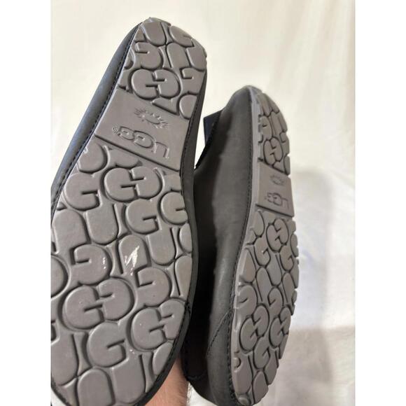 UGG Men\'s Slip on slipper Casual black leather SIze 9 Brand New main image 4